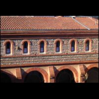 2-Toulouse-Halle-Grains-briques-galets.jpg