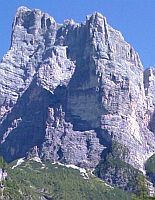 Busazza & Trieste from road