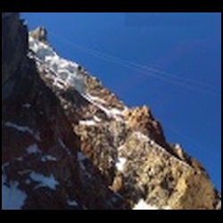 11h28-Tele-aiguille-du-midi+seracs.jpg