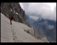 8-19h58-traverser-a-G-le-glacier.jpg