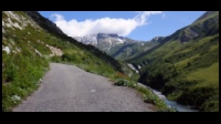 .11h10-route-Ville-des-Glaciers.JPG
