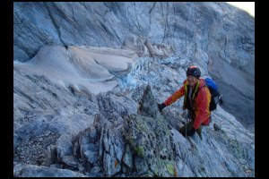09h20-Denis-aime-grimper-facile.jpg