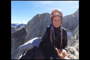 12h20-Carine-casse-la-graine.jpg
