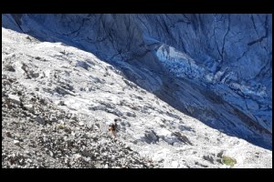 J1.14h06-Traverser-les-moraines.jpg