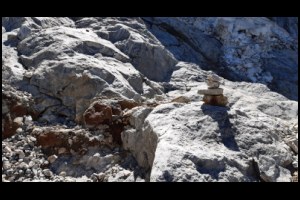 J1.15h22-Descente-directe-Cairnant-approche.jpg