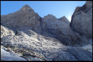 J1.15h26-Approche-douce-Couloir-Gaube-sec.jpg
