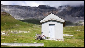 07-16h21-LA-cabane-des-Aires.jpg