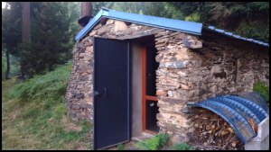 019h19-J1-Cabane-Gaffouil-2-portes.jpg