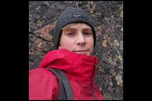 15h15-Portrait-d.un-Jeune-Hero.jpg