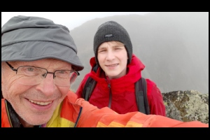 15h25-Summit-selfy.jpg