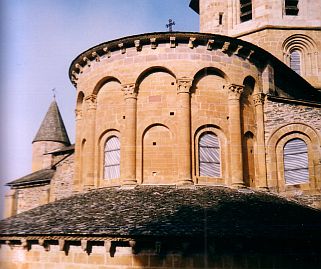 Conques chevet