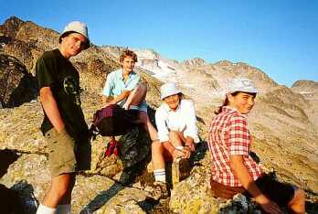 Raid-9, Lever soleil montée Aneto