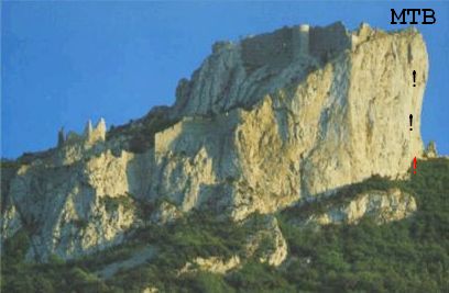 Peyrepertuse vue du Nord, voie Mention TB